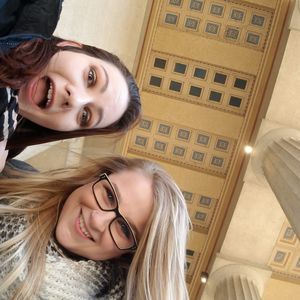 Meet your Posher, Kasandra